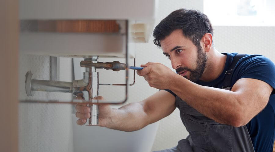 Professional water heater repair in Bridgeport, OH